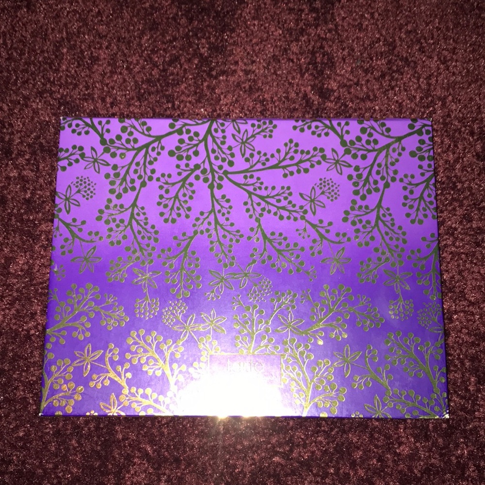 Tarte Eyeshadow Palette